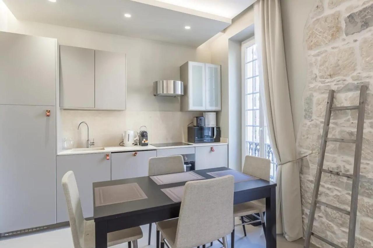 Private Apartment Located In The "Carre D'Or Nice" Exteriör bild